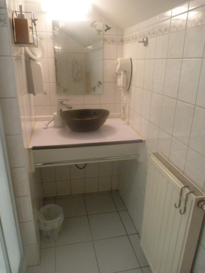 Standard Single Room,1596868826:JPEG
